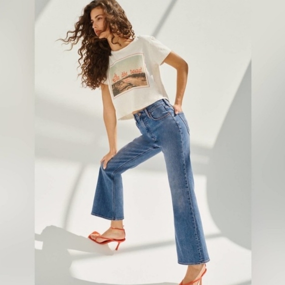 Aritzia Denim Forum Twiggy High Rise Flare 28L Size 28